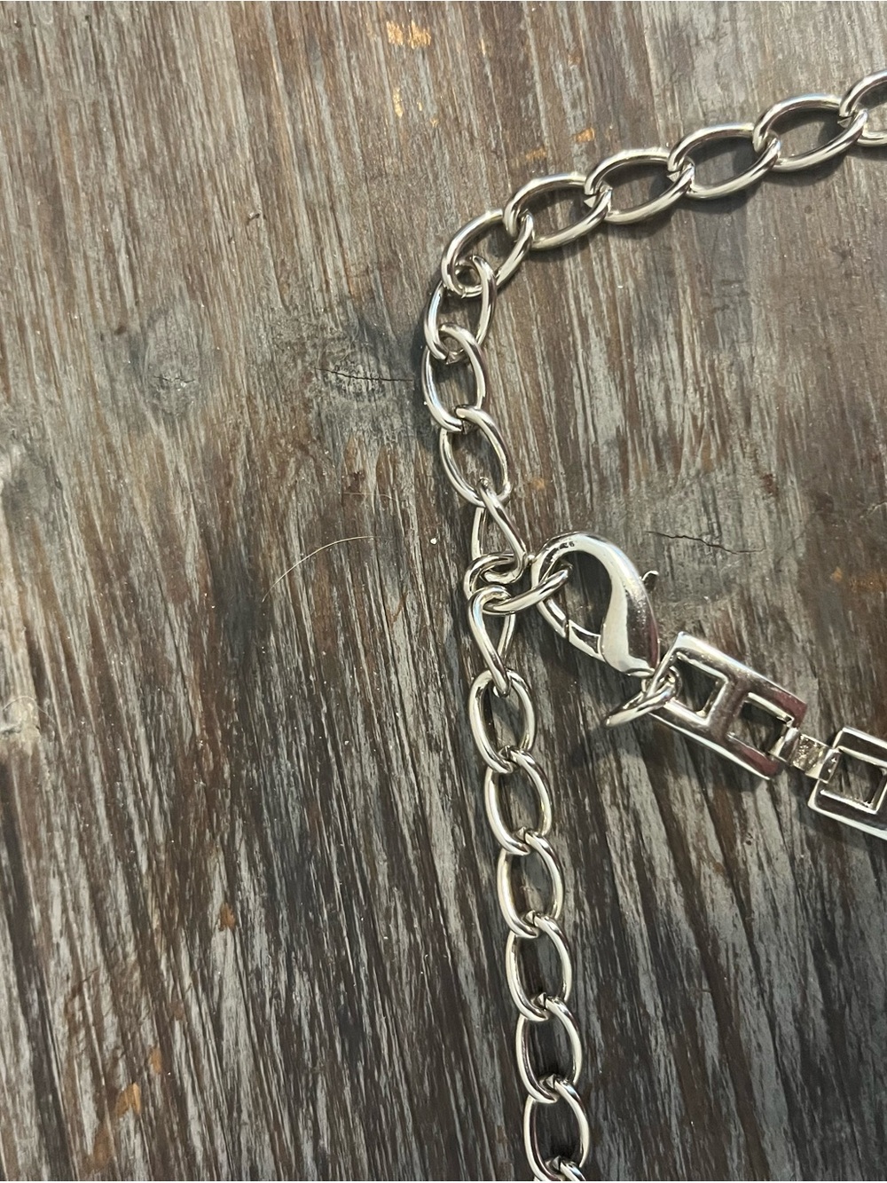 Women’s Silver Link Chain Belt With Heart Detail - Picture 3 of 6